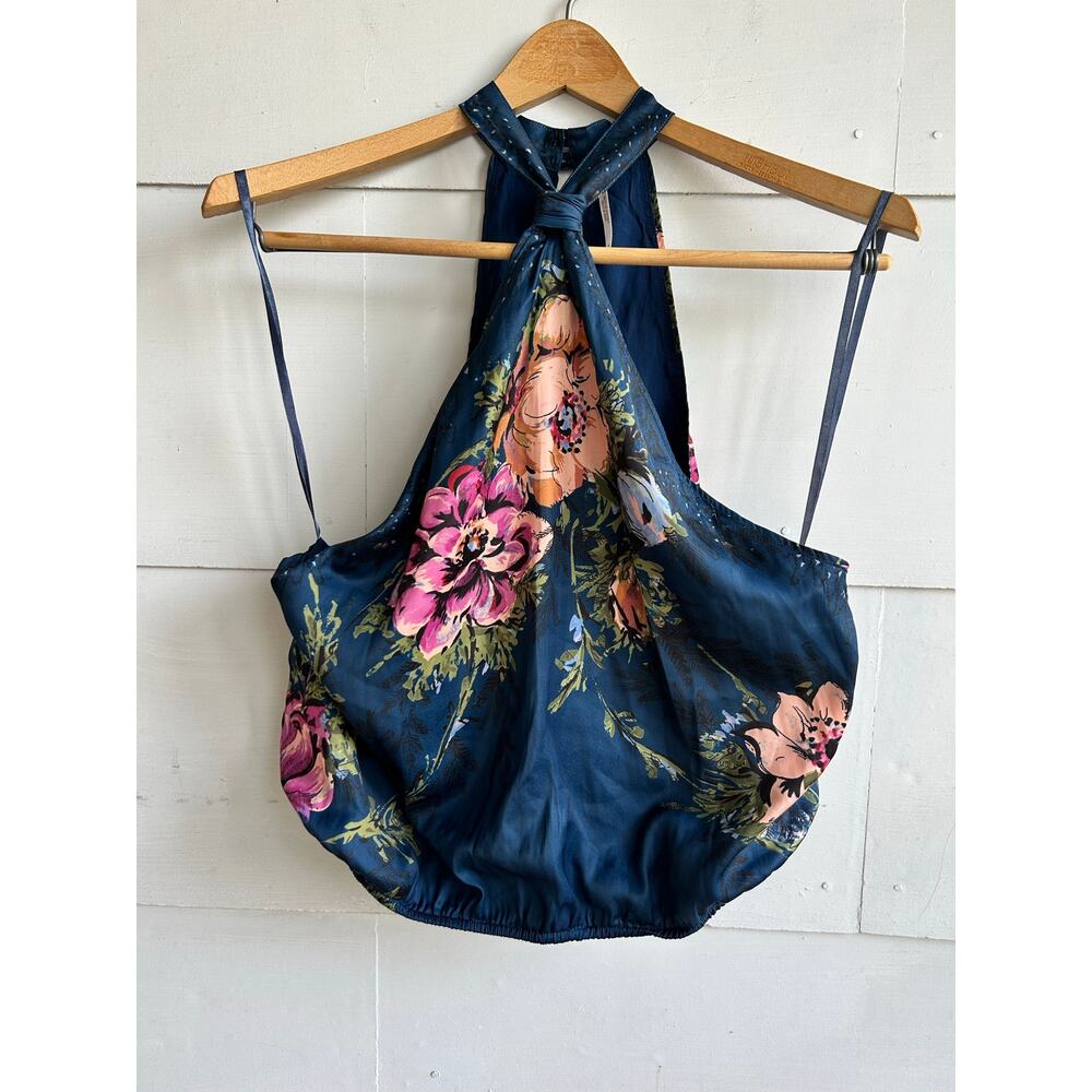 Free People Blue Floral Cropped Halter Top Size M - Picture 2 of 7